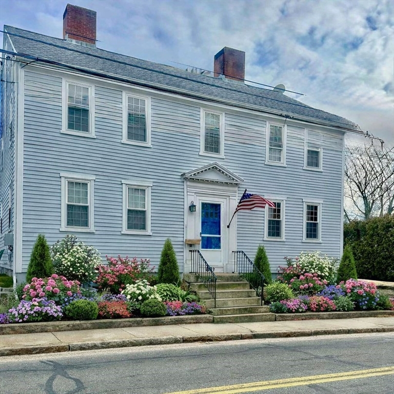 198 Main St, Fairhaven, Massachusetts, 1 Bedroom Bedrooms, 4 Rooms Rooms,5.5 BathroomsBathrooms,Residential Lease,For Rent,Main St,73480875