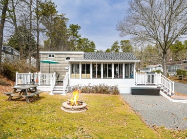185 Cotuit Rd, Sandwich, Massachusetts, 2 Bedrooms Bedrooms, 5 Rooms Rooms,1 BathroomBathrooms,Residential Lease,For Rent,Cotuit Rd,73480915 185 Cotuit Rd, Sandwich, Massachusetts, 2 Bedrooms Bedrooms, 5 Rooms Rooms,1 BathroomBathrooms,Residential Lease,For Rent,Cotuit Rd,73480915