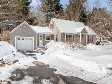 58 Campus Rd, Methuen, Massachusetts, 3 Bedrooms Bedrooms, 5 Rooms Rooms,1.5 BathroomsBathrooms,Residential,For Sale,Campus Rd,73480840 58 Campus Rd, Methuen, Massachusetts, 3 Bedrooms Bedrooms, 5 Rooms Rooms,1.5 BathroomsBathrooms,Residential,For Sale,Campus Rd,73480840