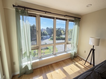 1001 Marina Dr, Quincy, Massachusetts, 1 Bedroom Bedrooms, 4 Rooms Rooms,1 BathroomBathrooms,Residential,For Sale,Marina Dr,73368084