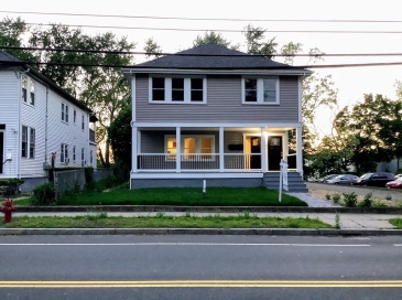 103 Lexington Street, Newton, Massachusetts, 3 Bedrooms Bedrooms, 6 Rooms Rooms,1.5 BathroomsBathrooms,Residential Lease,For Rent,Lexington Street,73456625 103 Lexington Street, Newton, Massachusetts, 3 Bedrooms Bedrooms, 6 Rooms Rooms,1.5 BathroomsBathrooms,Residential Lease,For Rent,Lexington Street,73456625