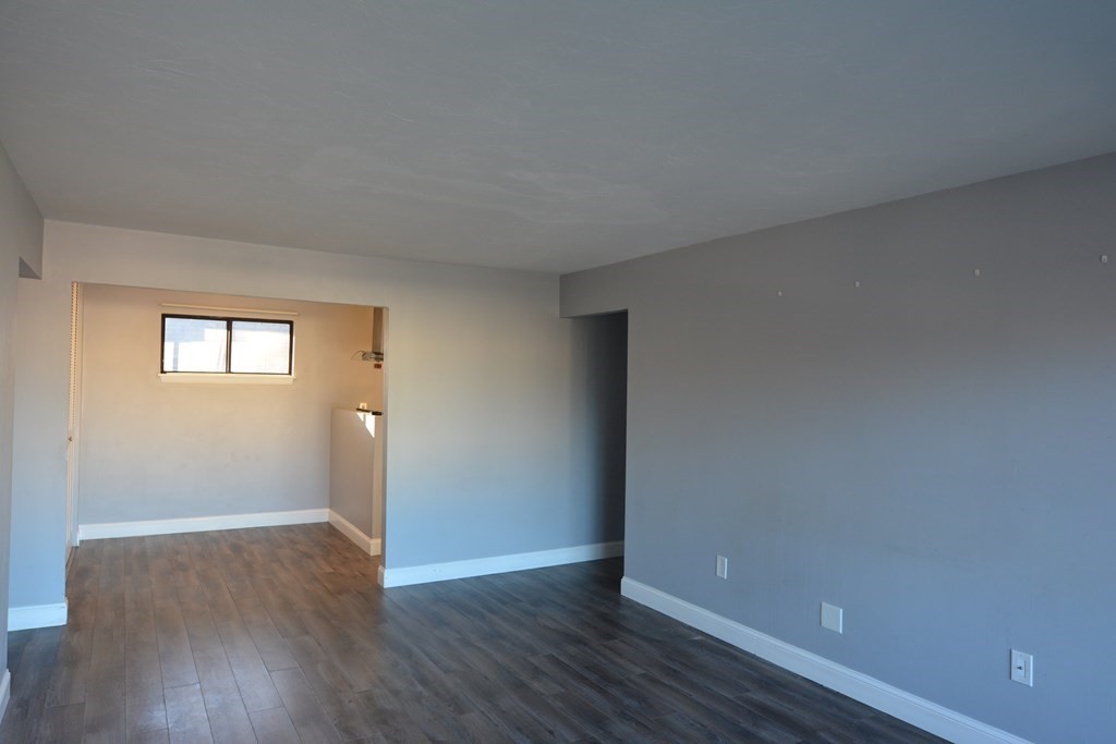 22 Shrewsbury Green Dr, Shrewsbury, Massachusetts, 1 Bedroom Bedrooms, 3 Rooms Rooms,1 BathroomBathrooms,Residential Lease,For Rent,Shrewsbury Green Dr,73481002