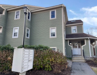 164 Heritage Dr, Northbridge, Massachusetts, 2 Bedrooms Bedrooms, 5 Rooms Rooms,1 BathroomBathrooms,Residential,For Sale,Heritage Dr,73481005