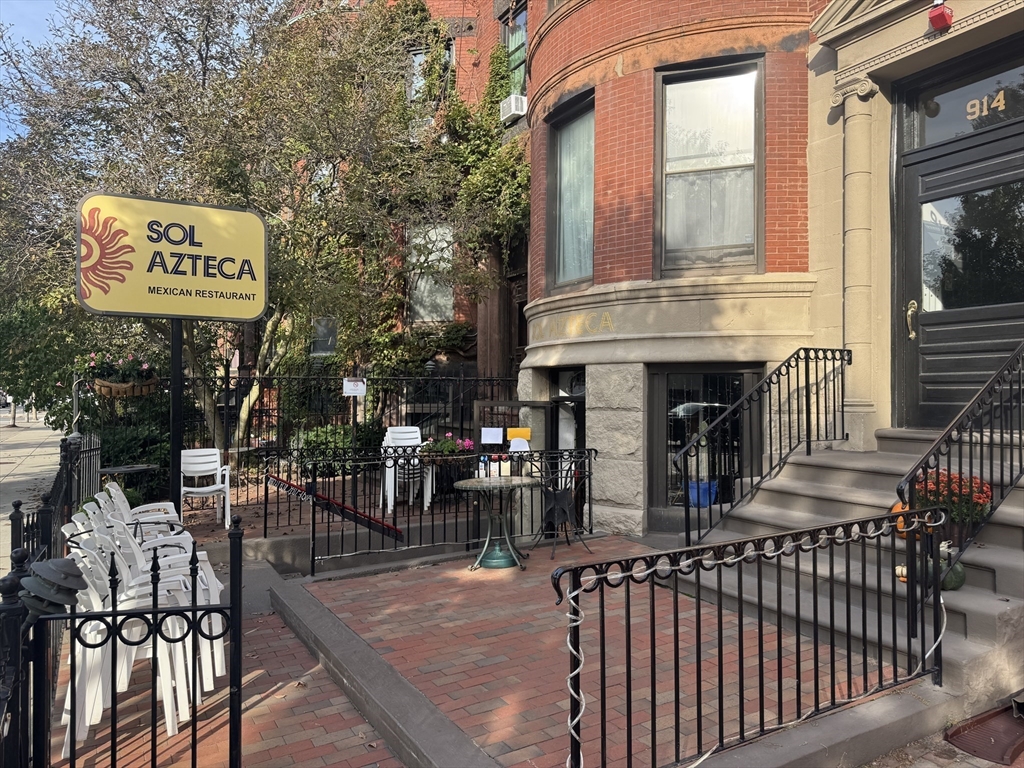 914 Beacon St, Boston, Massachusetts, ,Business Opportunity,For Sale,Beacon St,73481039