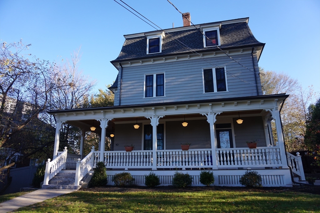 10 Chase St, Newton, Massachusetts, 2 Bedrooms Bedrooms, 5 Rooms Rooms,1 BathroomBathrooms,Residential Lease,For Rent,Chase St,73481063