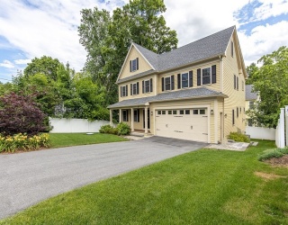 33 Liberty, Lexington, Massachusetts, 6 Bedrooms Bedrooms, 15 Rooms Rooms,5.5 BathroomsBathrooms,Residential Lease,For Rent,Liberty,73481086