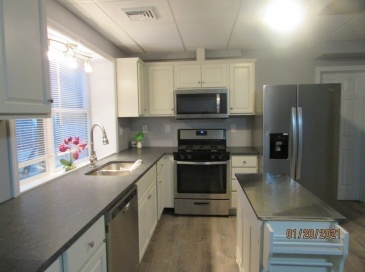 218 RR Hart St, Taunton, Massachusetts, 1 Bedroom Bedrooms, 3 Rooms Rooms,1 BathroomBathrooms,Residential Lease,For Rent,Hart St,73468348 218 RR Hart St, Taunton, Massachusetts, 1 Bedroom Bedrooms, 3 Rooms Rooms,1 BathroomBathrooms,Residential Lease,For Rent,Hart St,73468348