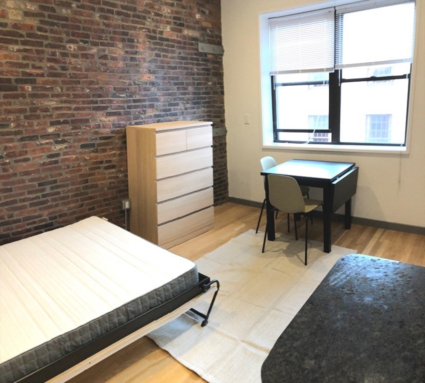 144 Bowdoin Street, Boston, Massachusetts, 1 Room Rooms,1 BathroomBathrooms,Residential Lease,For Rent,Bowdoin Street,73473937