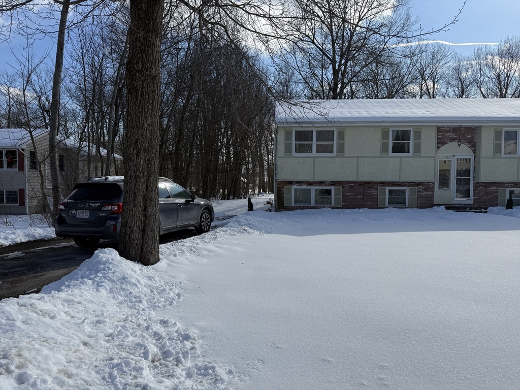 12 Sunnyside Ave, Rutland, Massachusetts, 1 Bedroom Bedrooms, 4 Rooms Rooms,1 BathroomBathrooms,Residential Lease,For Rent,Sunnyside Ave,73473978