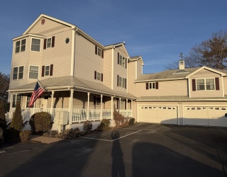 437 N Main St, Andover, Massachusetts, 2 Bedrooms Bedrooms, 5 Rooms Rooms,1 BathroomBathrooms,Residential Lease,For Rent,N Main St,73468042