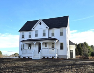 38 Hemlock Street, Douglas, Massachusetts, 4 Bedrooms Bedrooms, 7 Rooms Rooms,2.5 BathroomsBathrooms,Residential,For Sale,Hemlock Street,73481109