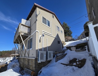 123 Park St., East Brookfield, Massachusetts, 2 Bedrooms Bedrooms, 4 Rooms Rooms,2 BathroomsBathrooms,Residential,For Sale,Park St.,73481121