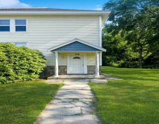 109 Hampshire Road, Methuen, Massachusetts, 2 Bedrooms Bedrooms, 5 Rooms Rooms,1 BathroomBathrooms,Residential Lease,For Rent,Hampshire Road,73481141