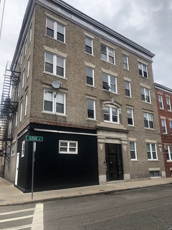 142 Gove, Boston, Massachusetts, 1 Bedroom Bedrooms, 3 Rooms Rooms,1 BathroomBathrooms,Residential Lease,For Rent,Gove,73463385