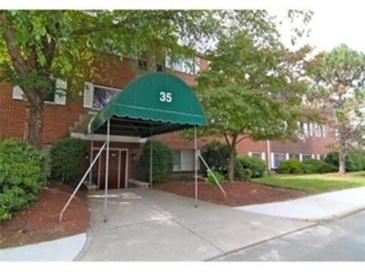 35 Prospect, Woburn, Massachusetts, 1 Bedroom Bedrooms, 3 Rooms Rooms,1 BathroomBathrooms,Residential Lease,For Rent,Prospect,73477349