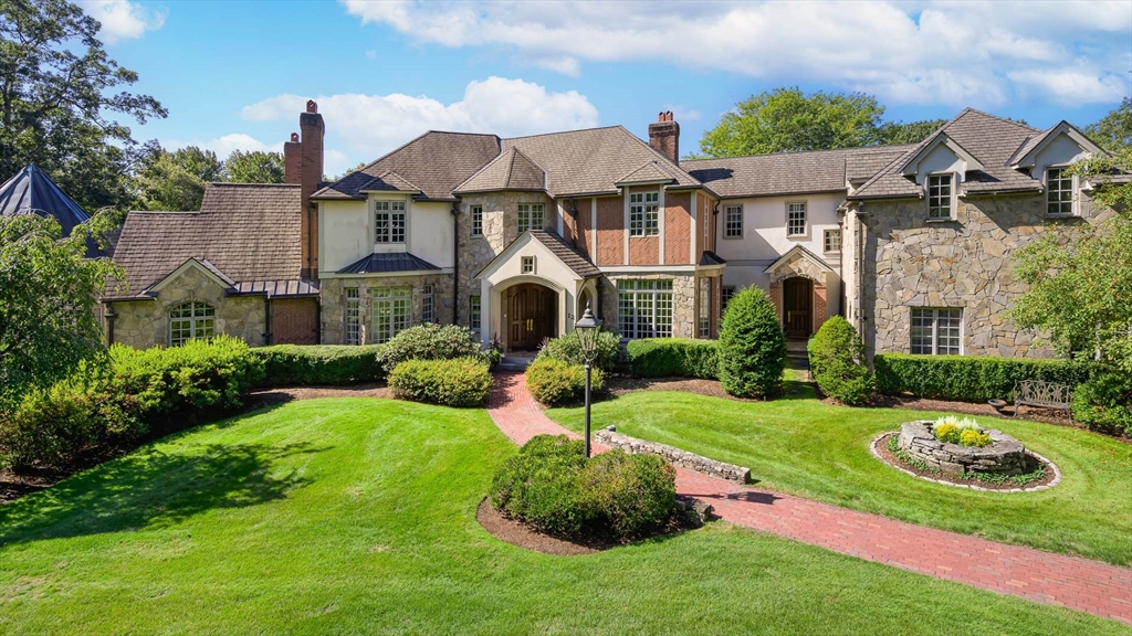 12 Wyndemere Drive, Southborough, Massachusetts, 6 Bedrooms Bedrooms, 18 Rooms Rooms,7.5 BathroomsBathrooms,Residential,For Sale,Wyndemere Drive,73481194