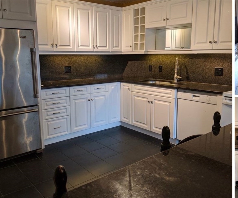 146 Marble St, Stoneham, Massachusetts, 2 Bedrooms Bedrooms, 5 Rooms Rooms,2 BathroomsBathrooms,Residential Lease,For Rent,Marble St,73481217