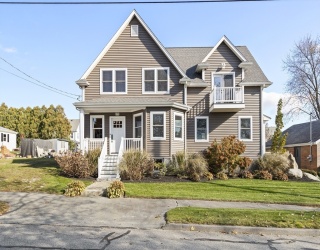 119 Sycamore St, Fairhaven, Massachusetts, 3 Bedrooms Bedrooms, 8 Rooms Rooms,2.5 BathroomsBathrooms,Residential Lease,For Rent,Sycamore St,73469658