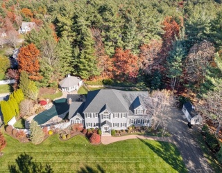 12 Meeting House Rd., Kingston, Massachusetts, 4 Bedrooms Bedrooms, 12 Rooms Rooms,4 BathroomsBathrooms,Residential,For Sale,Meeting House Rd.,73481265