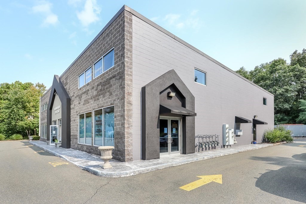 401 Neponset St, Canton, Massachusetts, ,Commercial Lease,For Rent,Neponset St,73481305