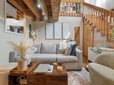 90 Commercial St, Boston, Massachusetts, 1 Bedroom Bedrooms, 3 Rooms Rooms,1 BathroomBathrooms,Residential,For Sale,Commercial St,73481370 90 Commercial St, Boston, Massachusetts, 1 Bedroom Bedrooms, 3 Rooms Rooms,1 BathroomBathrooms,Residential,For Sale,Commercial St,73481370