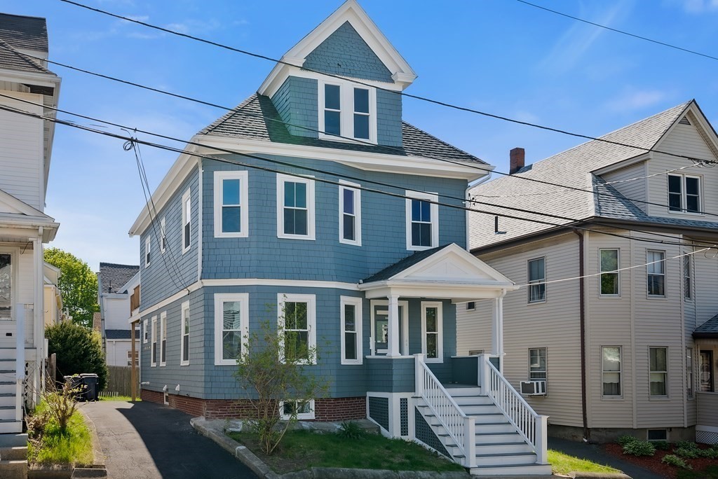 34 Henry St, Everett, Massachusetts, 2 Bedrooms Bedrooms, 4 Rooms Rooms,1 BathroomBathrooms,Residential Lease,For Rent,Henry St,73481371