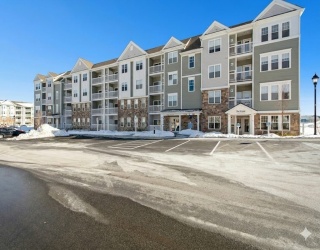 6312 Peters Farm Way, Westborough, Massachusetts, 2 Bedrooms Bedrooms, 5 Rooms Rooms,2 BathroomsBathrooms,Residential,For Sale,Peters Farm Way,73481383