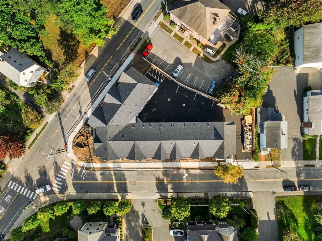 6 Elm Street, Newton, Massachusetts, 3 Bedrooms Bedrooms, 9 Rooms Rooms,3.5 BathroomsBathrooms,Residential,For Sale,Elm Street,73481380