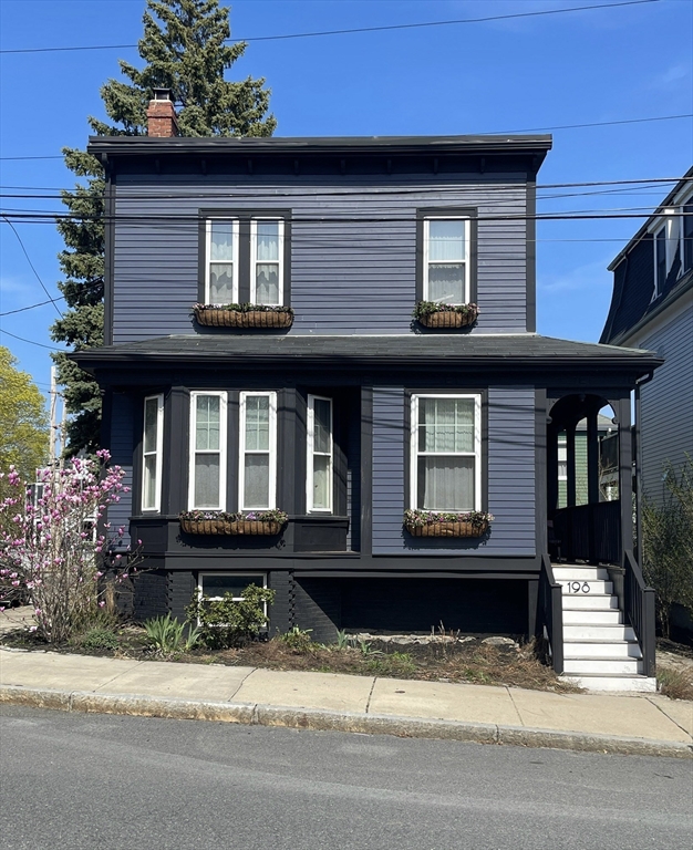 198 Byron St, Boston, Massachusetts, 3 Bedrooms Bedrooms, 10 Rooms Rooms,2 BathroomsBathrooms,Residential,For Sale,Byron St,73481391
