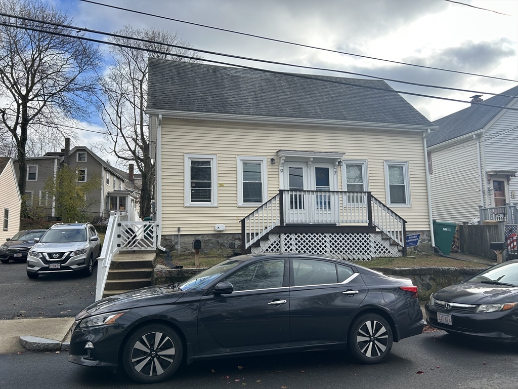 9 Church Street, Woburn, Massachusetts, 3 Bedrooms Bedrooms, 7 Rooms Rooms,1 BathroomBathrooms,Residential Lease,For Rent,Church Street,73481432