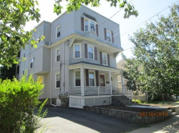 53 Pearl St, Melrose, Massachusetts, 2 Bedrooms Bedrooms, 5 Rooms Rooms,1 BathroomBathrooms,Residential Lease,For Rent,Pearl St,73481319
