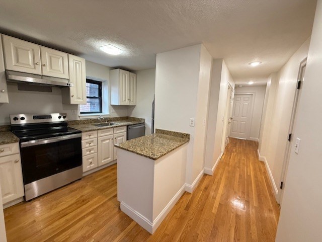 14 Cooper Street, Boston, Massachusetts, 2 Bedrooms Bedrooms, 5 Rooms Rooms,1 BathroomBathrooms,Residential Lease,For Rent,Cooper Street,73481339