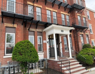 197 Appleton Street, Lowell, Massachusetts, 2 Rooms Rooms,1 BathroomBathrooms,Residential Lease,For Rent,Appleton Street,73481342