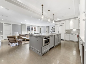 621 E 1st St, Boston, Massachusetts, 3 Bedrooms Bedrooms, 5 Rooms Rooms,2 BathroomsBathrooms,Residential,For Sale,E 1st St,73481351 621 E 1st St, Boston, Massachusetts, 3 Bedrooms Bedrooms, 5 Rooms Rooms,2 BathroomsBathrooms,Residential,For Sale,E 1st St,73481351