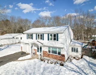 11 Wingate Rd., Holliston, Massachusetts, 4 Bedrooms Bedrooms, 8 Rooms Rooms,2.5 BathroomsBathrooms,Residential,For Sale,Wingate Rd.,73470960