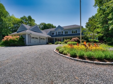 22 Hetty Green, Dartmouth, Massachusetts, 3 Bedrooms Bedrooms, 8 Rooms Rooms,4 BathroomsBathrooms,Residential,For Sale,Hetty Green,73367717