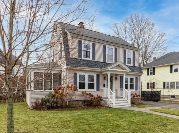 24 Lowell St, Woburn, Massachusetts, 3 Bedrooms Bedrooms, 7 Rooms Rooms,1 BathroomBathrooms,Residential,For Sale,Lowell St,73468438 24 Lowell St, Woburn, Massachusetts, 3 Bedrooms Bedrooms, 7 Rooms Rooms,1 BathroomBathrooms,Residential,For Sale,Lowell St,73468438