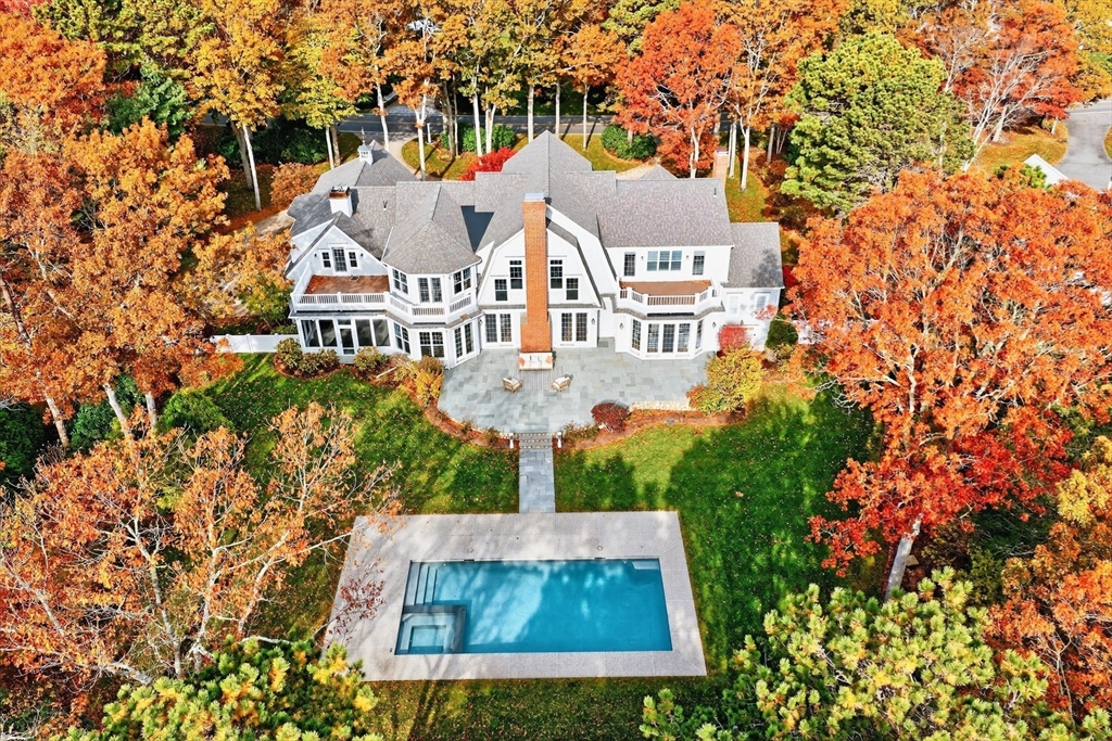 405 Bridge Street, Barnstable, Massachusetts, 5 Bedrooms Bedrooms, 11 Rooms Rooms,6 BathroomsBathrooms,Residential,For Sale,Bridge Street,73456280