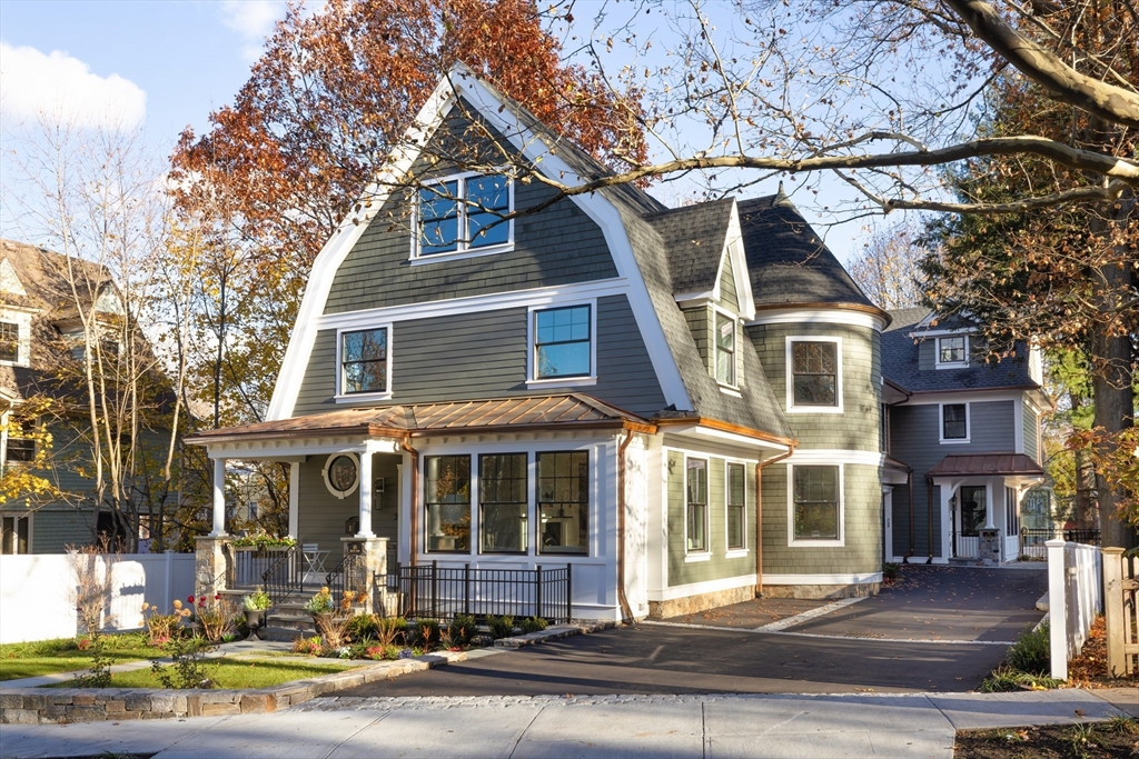 85 Naples Rd, Brookline, Massachusetts, 6 Bedrooms Bedrooms, 11 Rooms Rooms,4.5 BathroomsBathrooms,Residential,For Sale,Naples Rd,73468038