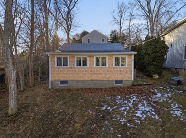 3 West Rd, Sandwich, Massachusetts, 2 Bedrooms Bedrooms, 5 Rooms Rooms,1 BathroomBathrooms,Residential,For Sale,West Rd,73467948 3 West Rd, Sandwich, Massachusetts, 2 Bedrooms Bedrooms, 5 Rooms Rooms,1 BathroomBathrooms,Residential,For Sale,West Rd,73467948