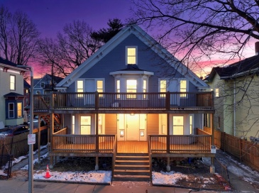 10-12 Michigan Ave, Boston, Massachusetts, 12 Bedrooms Bedrooms, 16 Rooms Rooms,5 BathroomsBathrooms,Residential Income,For Sale,Michigan Ave,73471848