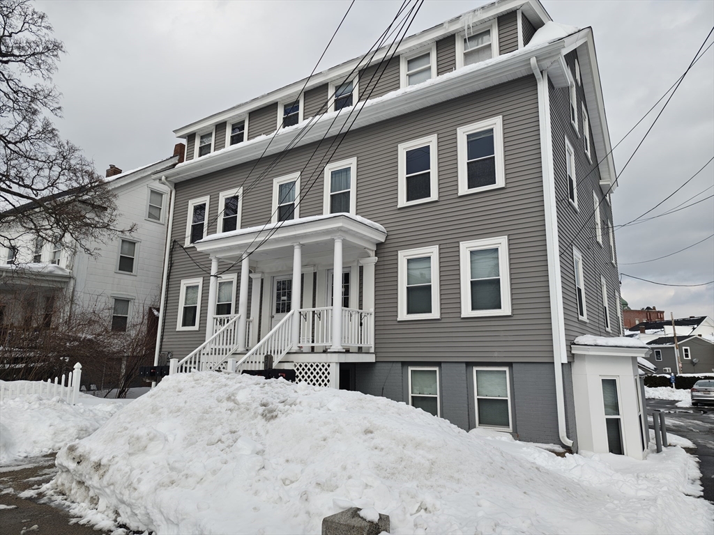 7 Congress Street, Milford, Massachusetts, 1 Bedroom Bedrooms, 3 Rooms Rooms,1 BathroomBathrooms,Residential Lease,For Rent,Congress Street,73481480