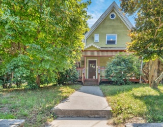 56 Park St, Hudson, Massachusetts, 5 Bedrooms Bedrooms, 13 Rooms Rooms,3 BathroomsBathrooms,Residential Income,For Sale,Park St,73481672