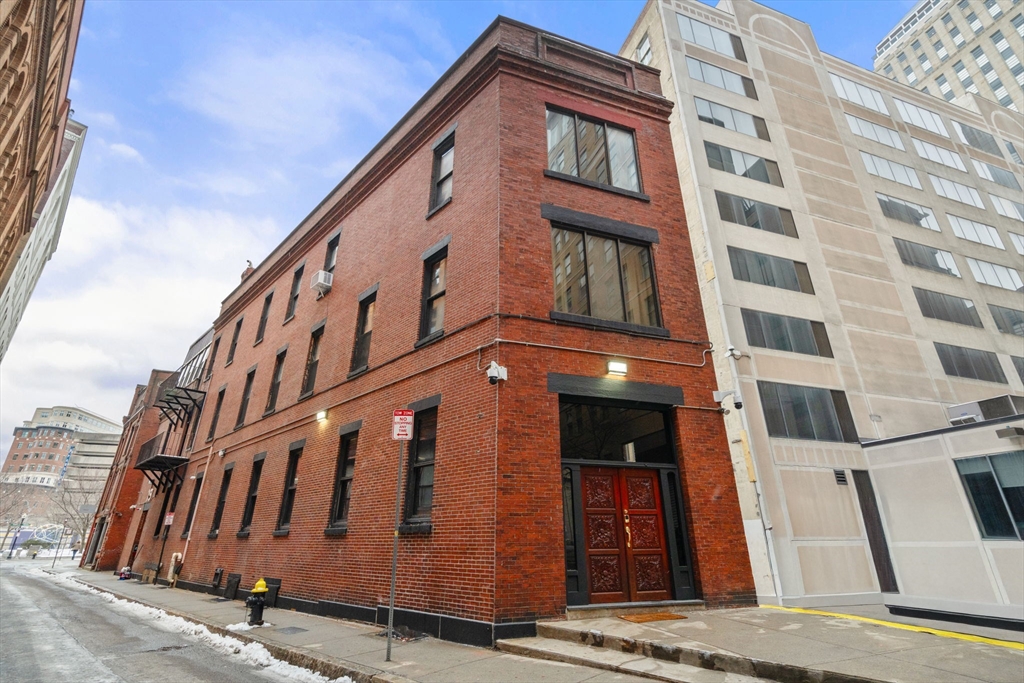 19 Stanhope, Boston, Massachusetts, 1 Bedroom Bedrooms, 3 Rooms Rooms,1.5 BathroomsBathrooms,Residential,For Sale,Stanhope,73467241
