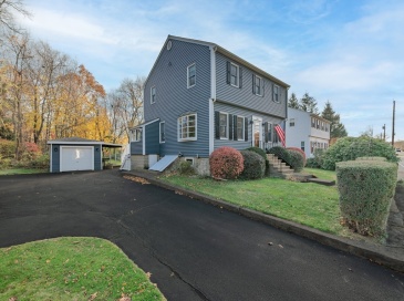 262 West St, Weymouth, Massachusetts, 4 Bedrooms Bedrooms, 8 Rooms Rooms,2 BathroomsBathrooms,Residential,For Sale,West St,73454861