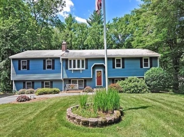 571 Ware, Mansfield, Massachusetts, 4 Bedrooms Bedrooms, 10 Rooms Rooms,2 BathroomsBathrooms,Residential,For Sale,Ware,73463452 571 Ware, Mansfield, Massachusetts, 4 Bedrooms Bedrooms, 10 Rooms Rooms,2 BathroomsBathrooms,Residential,For Sale,Ware,73463452