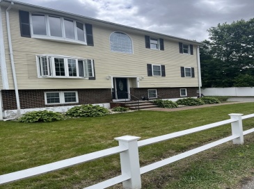 9 Parker St, Wilmington, Massachusetts, 3 Bedrooms Bedrooms, 8 Rooms Rooms,2.5 BathroomsBathrooms,Residential,For Sale,Parker St,73366963