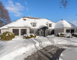 6 Dairy Farm Ln, Wayland, Massachusetts, 5 Bedrooms Bedrooms, 12 Rooms Rooms,7 BathroomsBathrooms,Residential,For Sale,Dairy Farm Ln,73481714