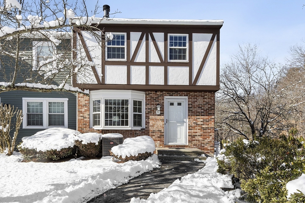 71 Prescott Drive, Chelmsford, Massachusetts, 2 Bedrooms Bedrooms, 6 Rooms Rooms,1.5 BathroomsBathrooms,Residential,For Sale,Prescott Drive,73470665
