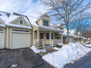 10 Charnstaff Ln, Billerica, Massachusetts, 2 Bedrooms Bedrooms, 6 Rooms Rooms,2.5 BathroomsBathrooms,Residential,For Sale,Charnstaff Ln,73472195